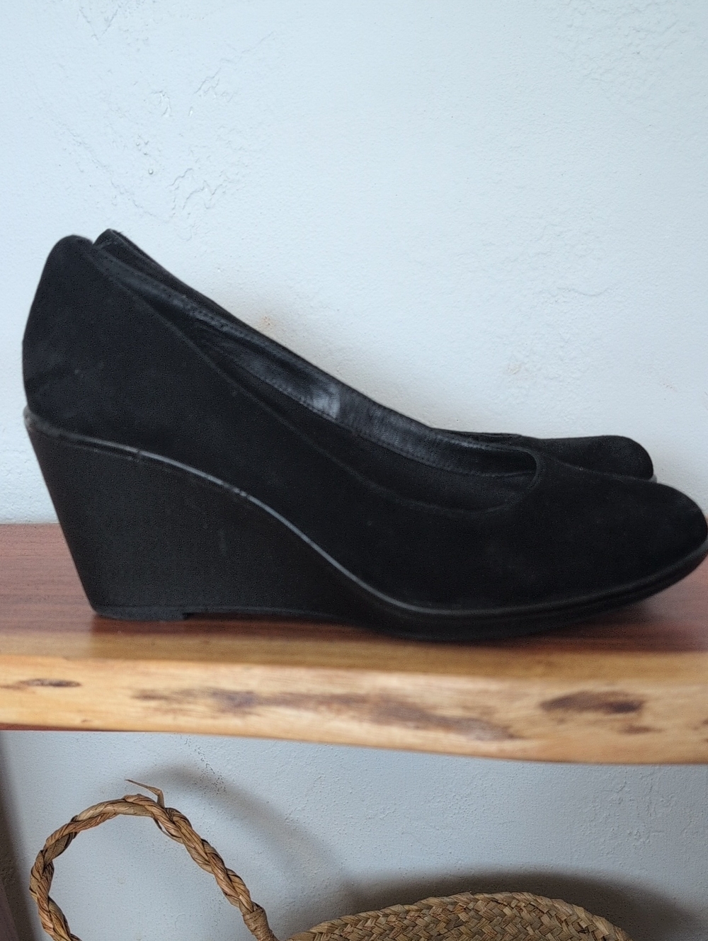 Clarks Black Suede Round-Toe Wedge Heels 8
